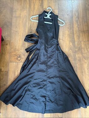 Zara Black Sleeveless V-Neck Midi Wrap Dress